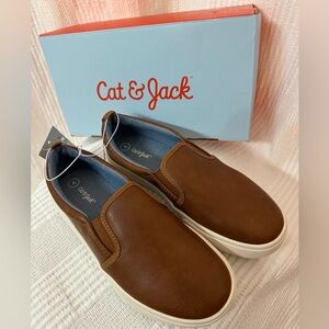 Cat & Jack Boys’s Size 4 Rune Brown Kids Sneakers Slip-On NEW